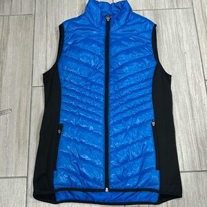Women’s Puffy Vest Xersion Size Medium